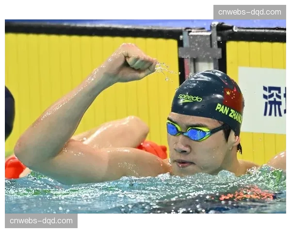 潘展乐谈游泳：不仅是一项运动，更是一种生活方式